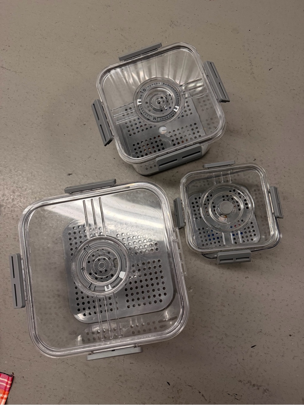 Amazon Food Storage Containers with Gray Lids and Clear Bodies - Set of 3